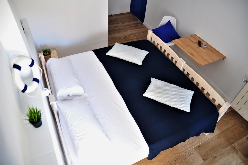 Hostal Porto Mar ซาลอว์ ภายนอก รูปภาพ
